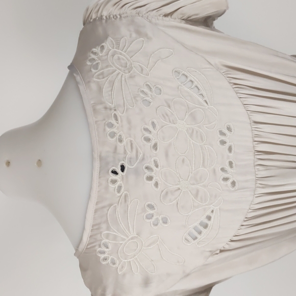 Zhouk Dress Size M Cream Flutter Sleeves Tie Waist Embroidered Cutouts 100% Silk - Picture 12 of 16